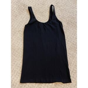 Tre Boutique Black Long Fitted Scoop Neck Layering Tank Top M/L
